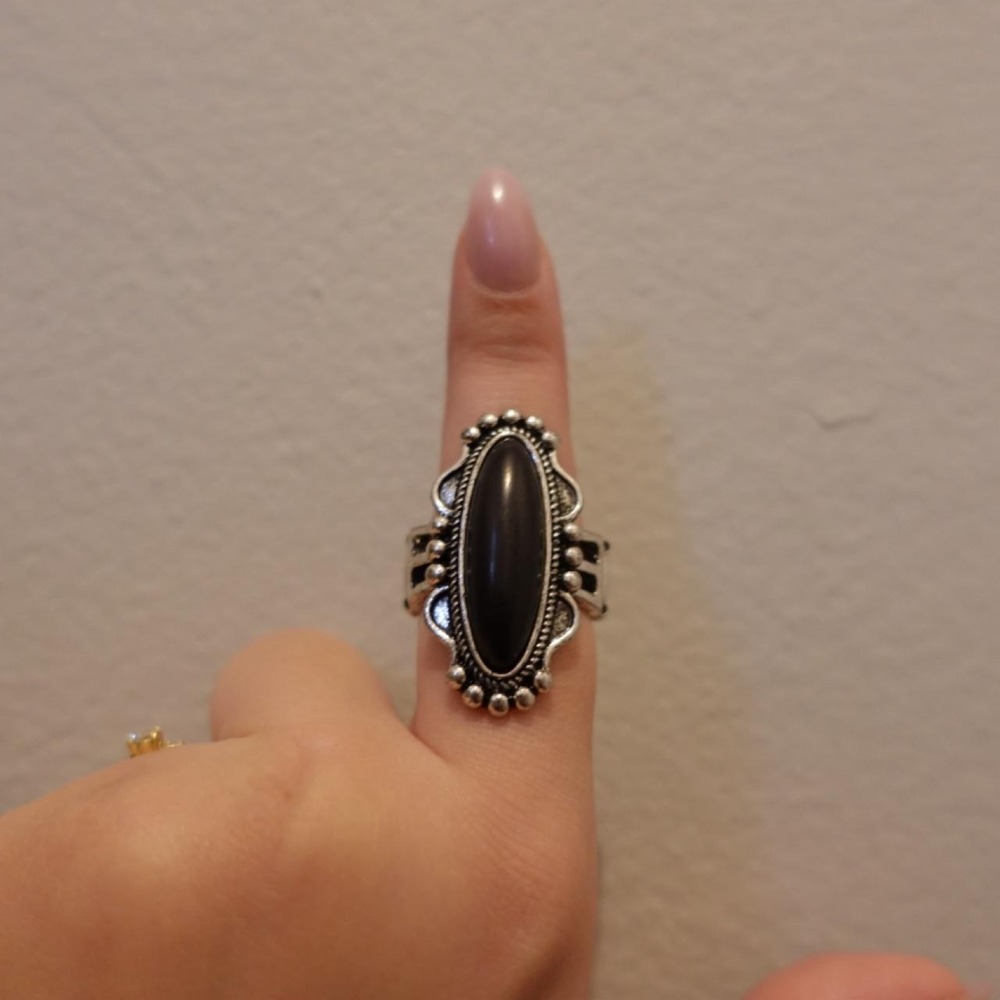 Silver Stretchy Ring With Black Oval Stone